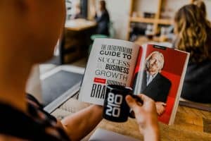 Cross-Cultural Professional Communication in Global Marketplaces