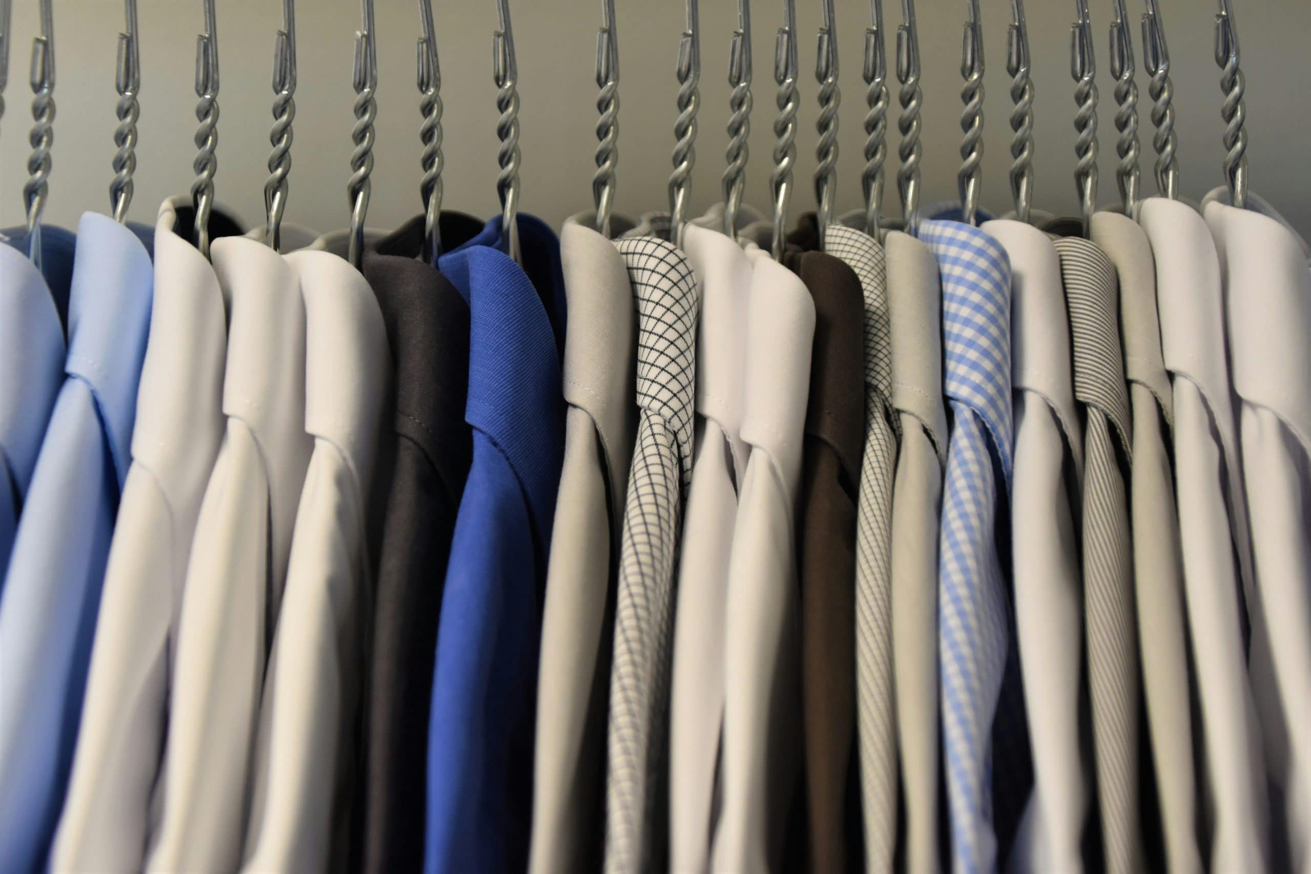 Advanced Adaptive Clothing Systems Personalizing Style Interactions