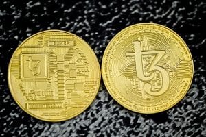 Blockchain and Contracts: Rewriting the Rules of Legal Engagement